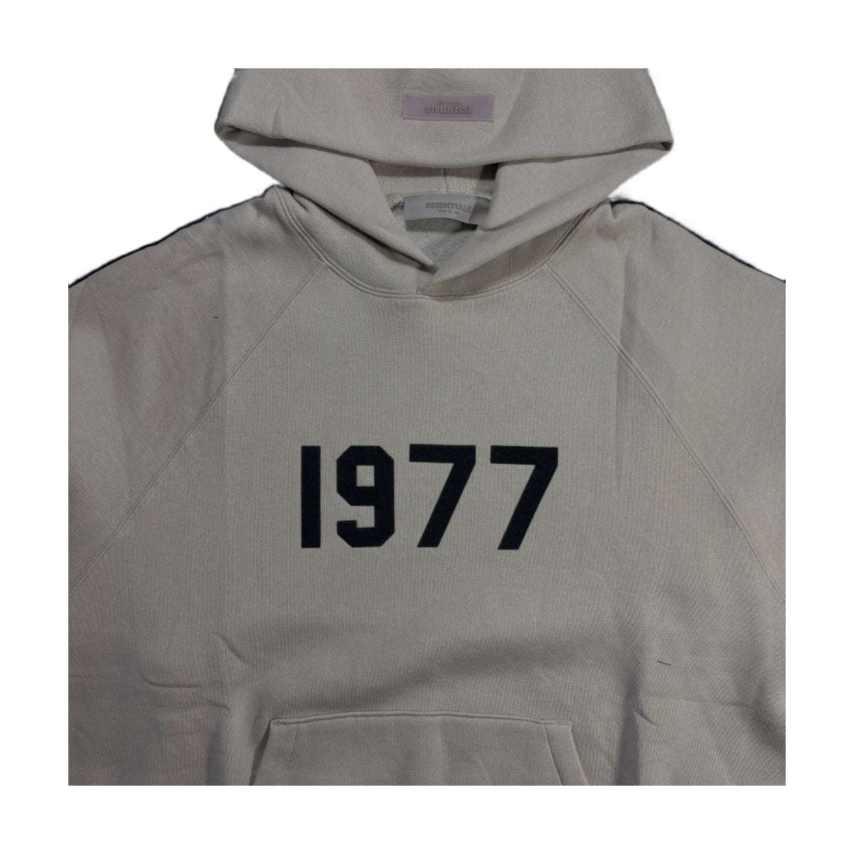 Hoodie Wheat 1977 S24 Essentials FOG - detalle frente